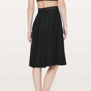 Lululemon Principal Grey Dancer Skirt